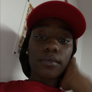 Meet your Posher, Nique